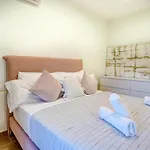 וילה Nirvana By Hello Homes *